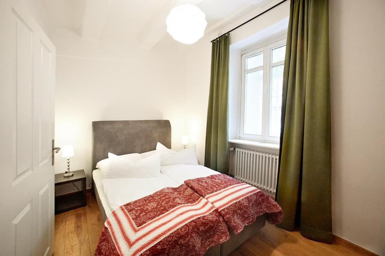 Quellenhof - Wohnen Im Denkmal - Wohnung "Ahr" บลังเคินไฮม์ ภายนอก รูปภาพ